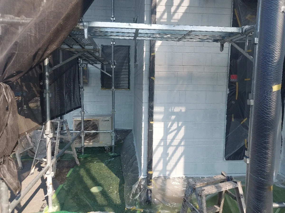 W様邸 外壁塗装の中塗り・上塗りが完了しました|下塗りとの変化をご紹介|ヌルぞう